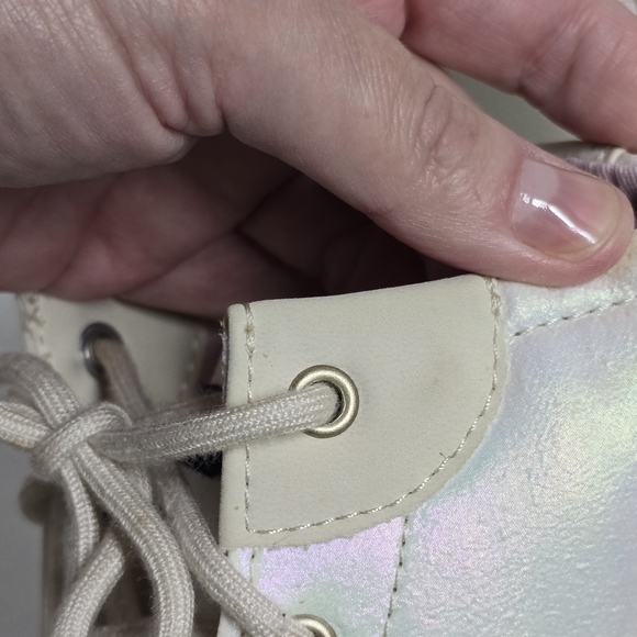 Girls Sperry lace up duck boot cream size 4 - Picture 13 of 16